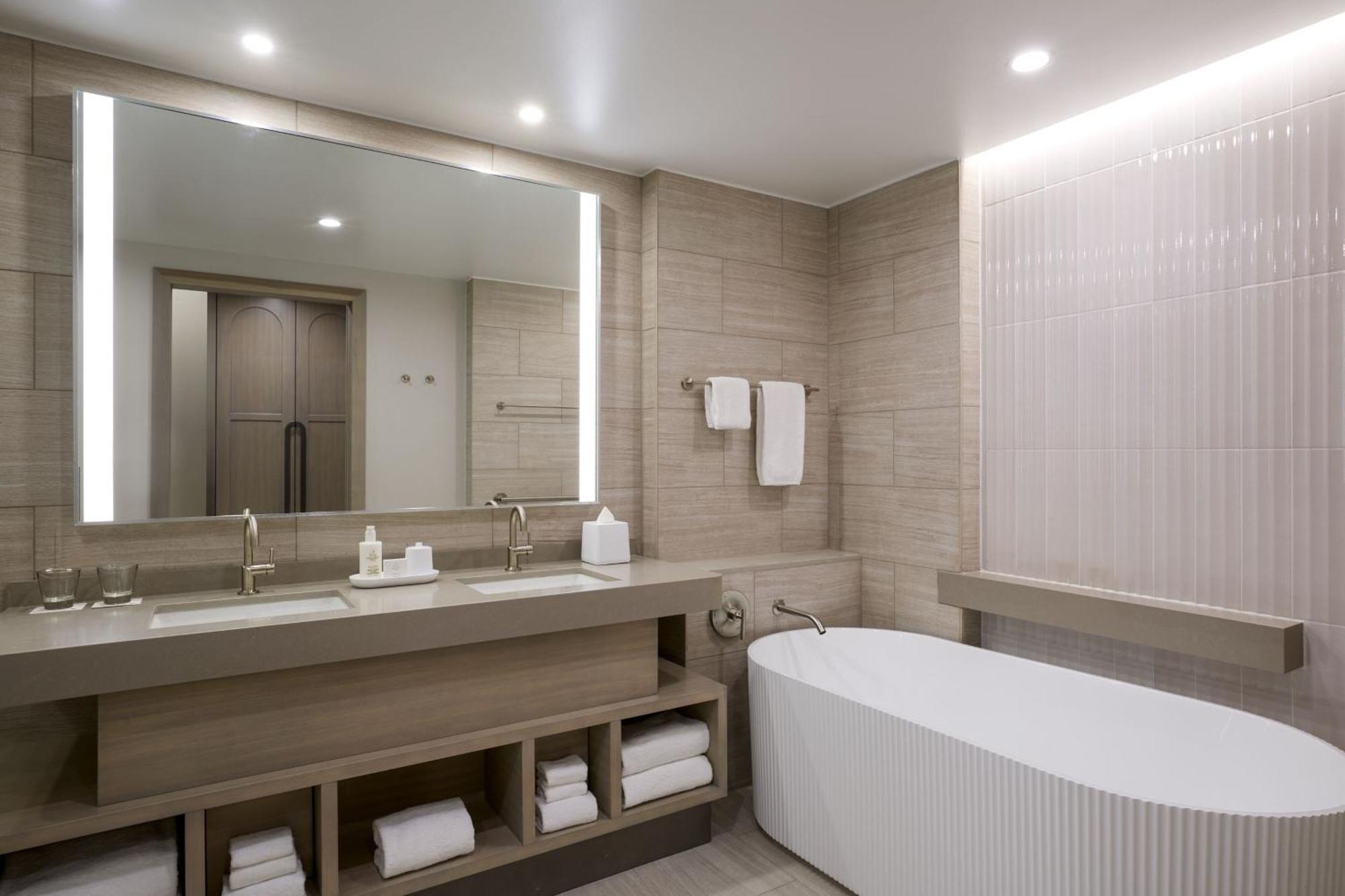 Jw Marriott St Maarten Beach Resort & Spa Dawn Beach Экстерьер фото