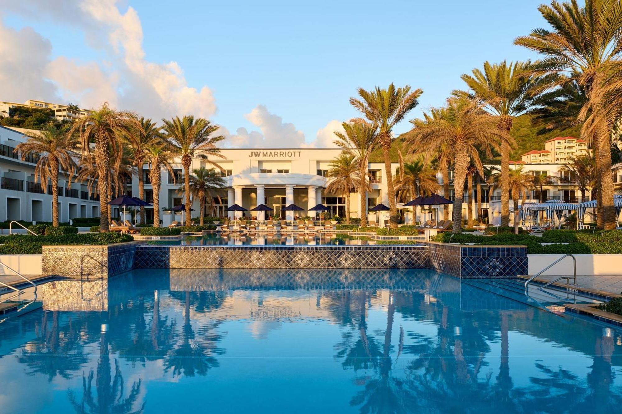 Jw Marriott St Maarten Beach Resort & Spa Dawn Beach Экстерьер фото