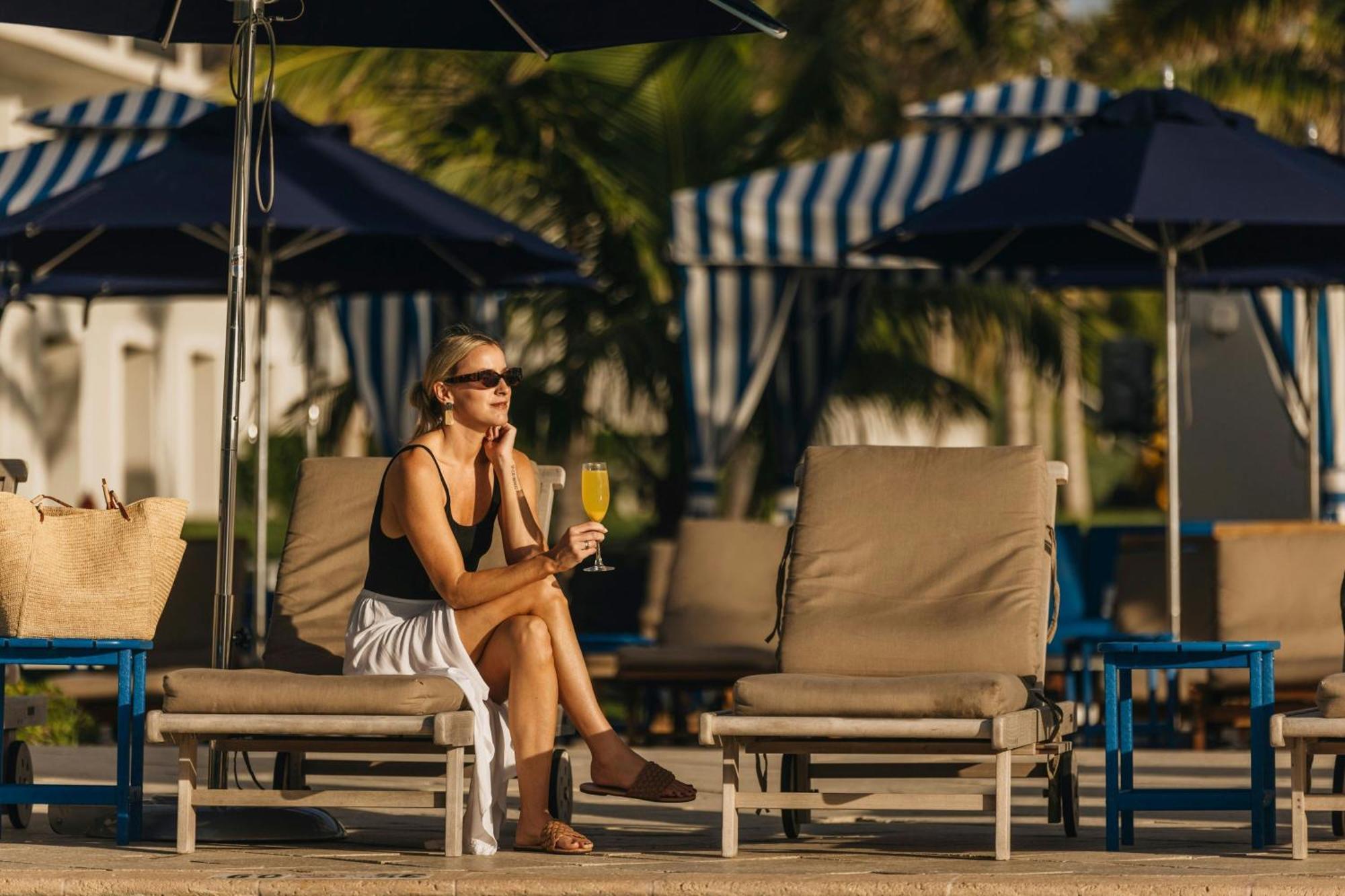 Jw Marriott St Maarten Beach Resort & Spa Dawn Beach Экстерьер фото