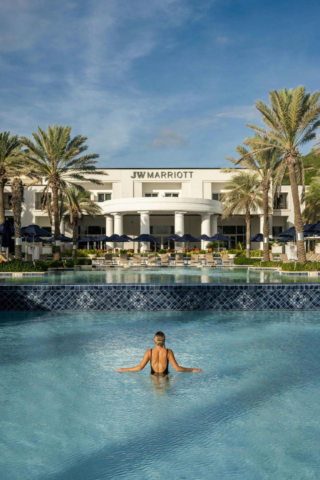 Jw Marriott St Maarten Beach Resort & Spa Dawn Beach Экстерьер фото